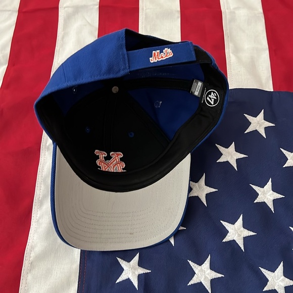 Mets hat - Picture 2 of 8